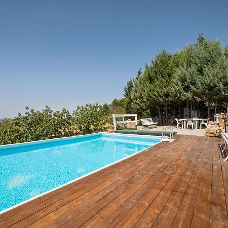 Belvilla By Oyo Modern Villa In Nissoria With Pool Buitenkant foto