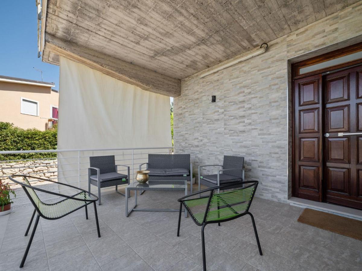 Belvilla By Oyo Modern Villa In Nissoria With Pool Buitenkant foto